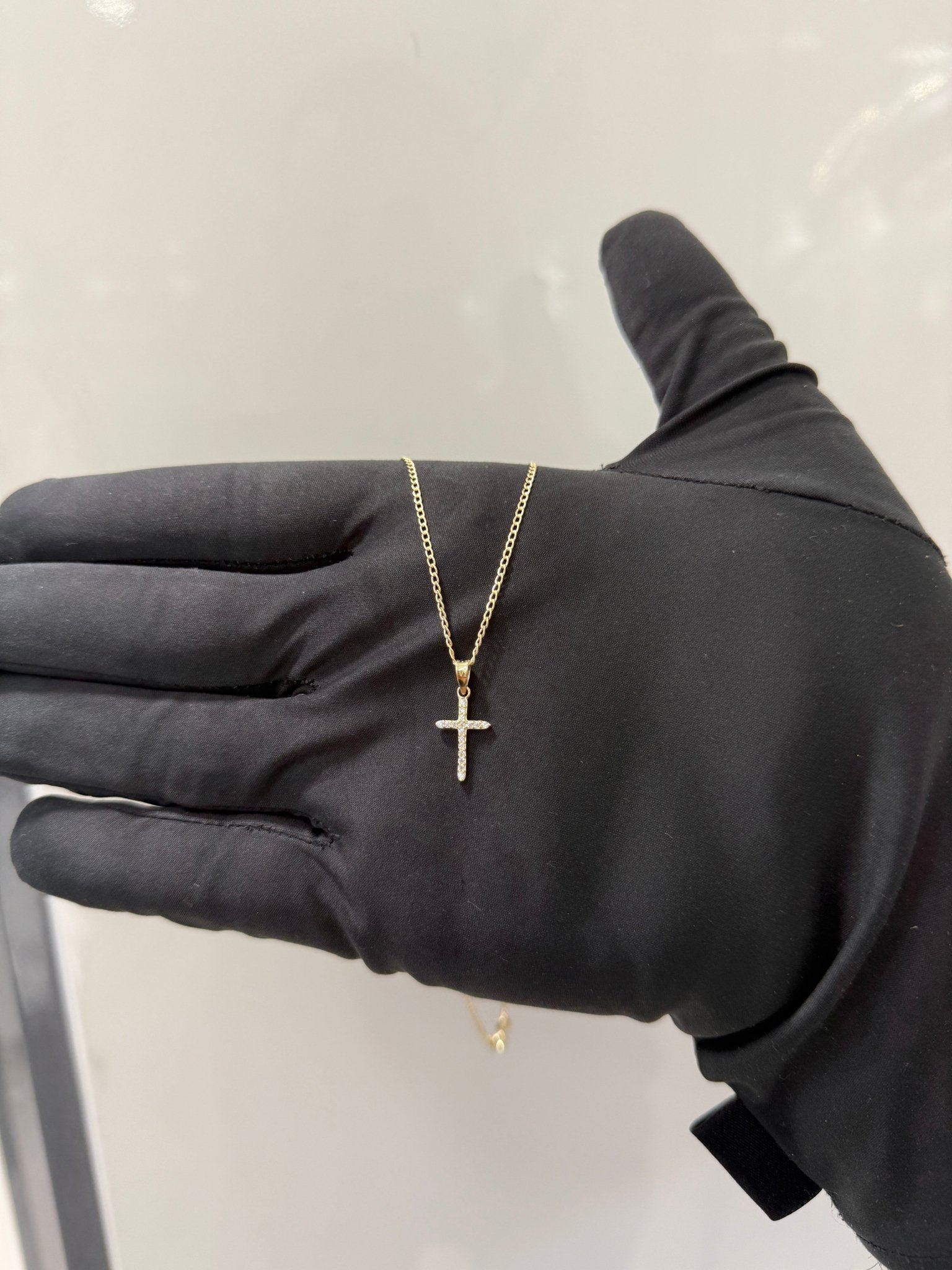 Kreuz x Halskette 14 kt (585 Gold) - Juwelier BenjaminKreuz x Halskette 14 kt (585 Gold)