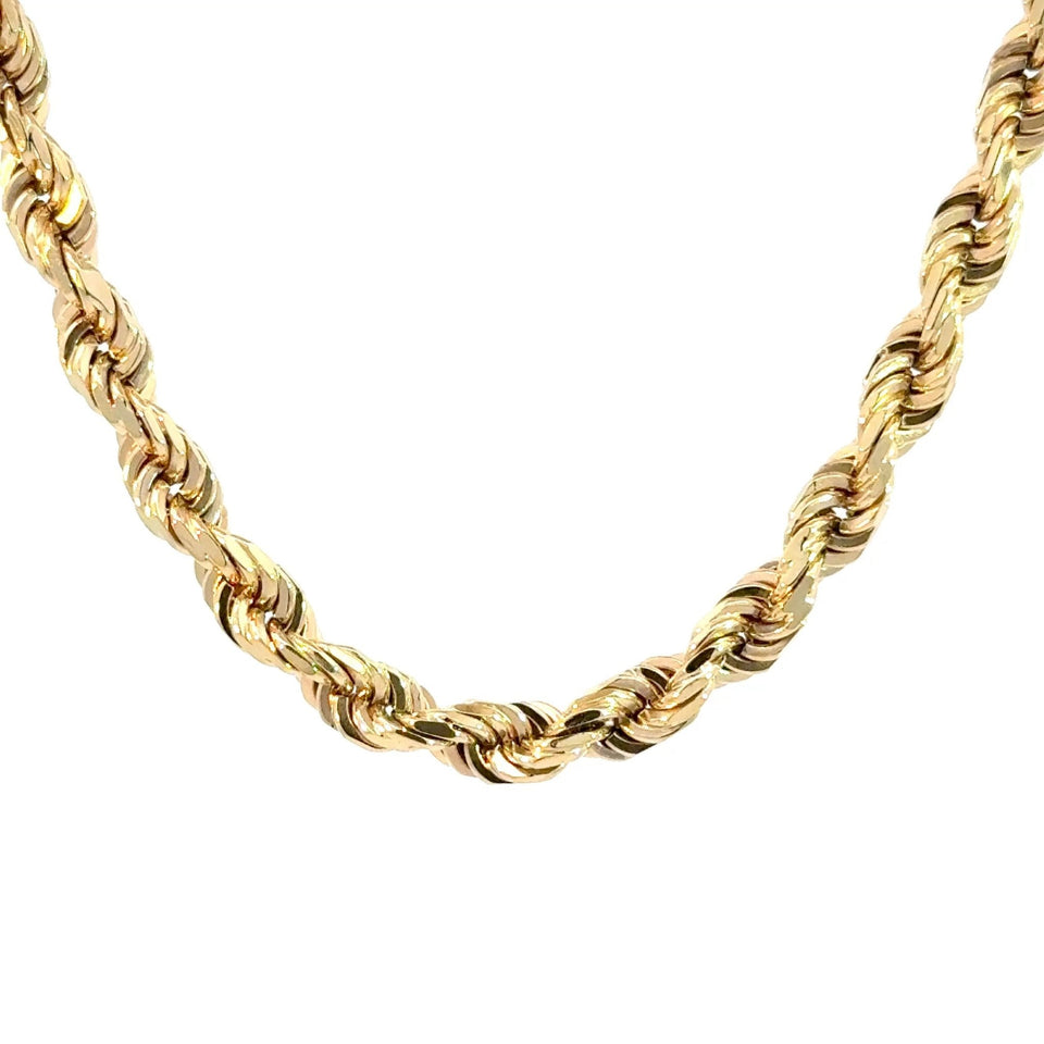 Kordelkette aus 585 Gelbgold mit 5,5 mm Breite vor weißem Hintergrund