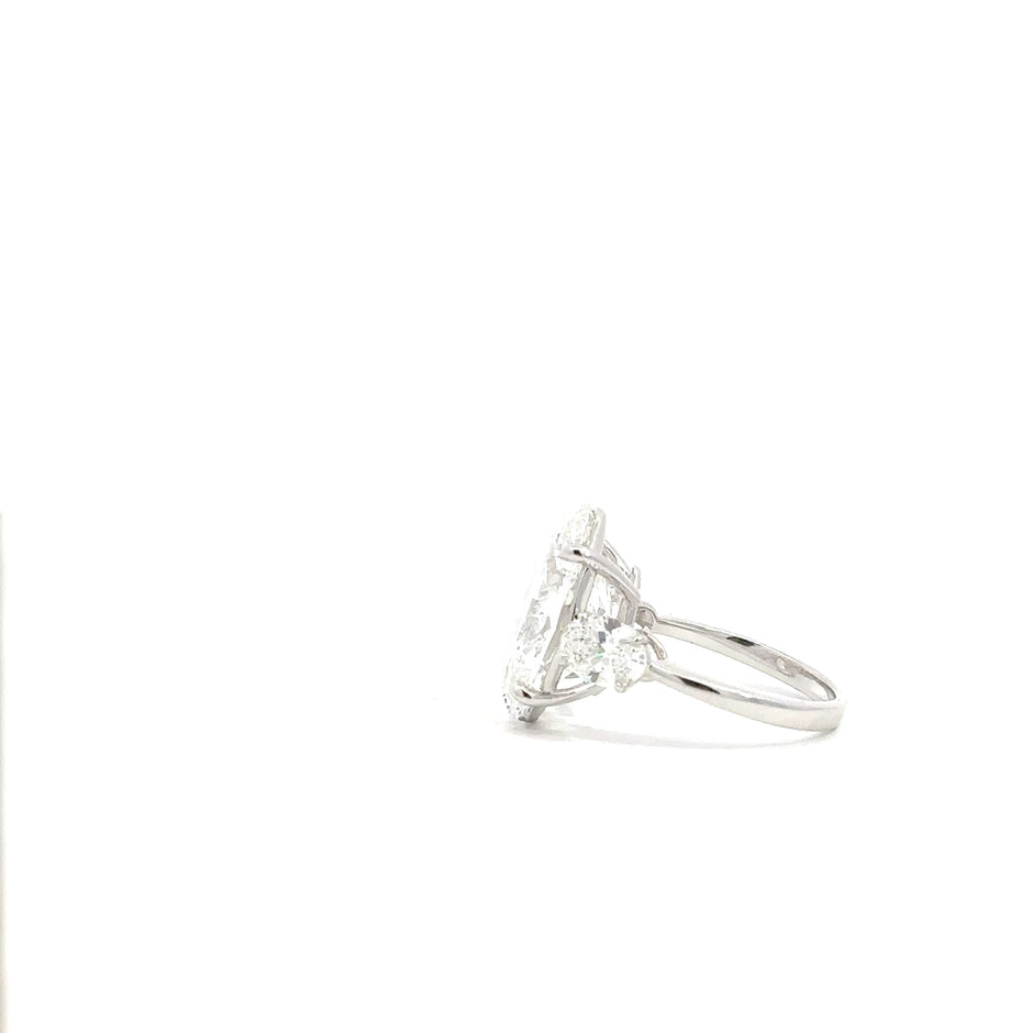 Georginas Ring – Damen Antragsring 18 kt (750 Gold) 10ct