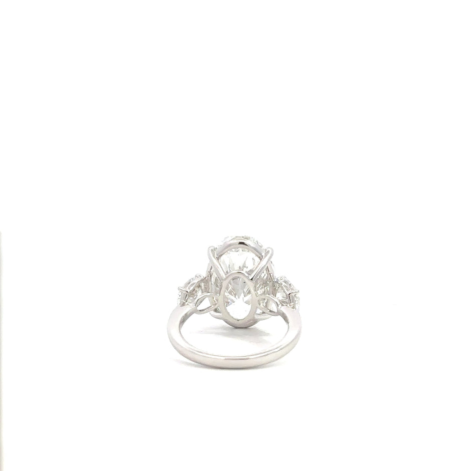 Georginas Ring – Damen Antragsring 18 kt (750 Gold) 10ct