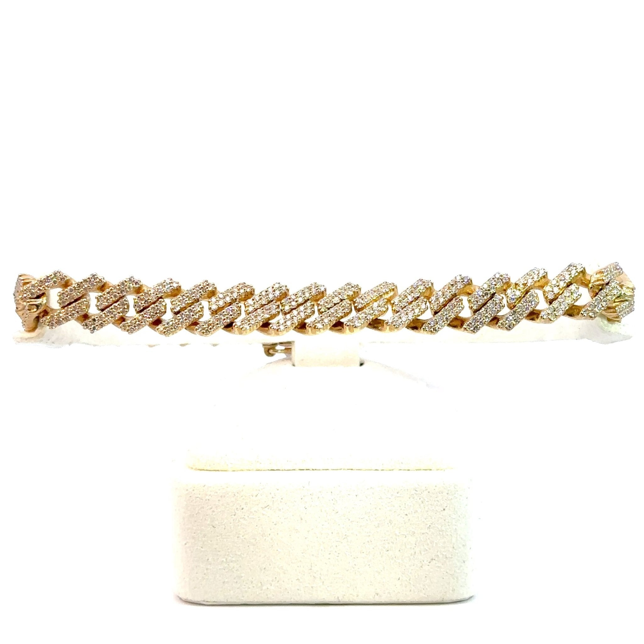 Cuban Chain Iced Out - 9.5 mm - 14 kt (585 Gelbgold) - Juwelier BenjaminCuban Chain Iced Out - 9.5 mm - 14 kt (585 Gelbgold)