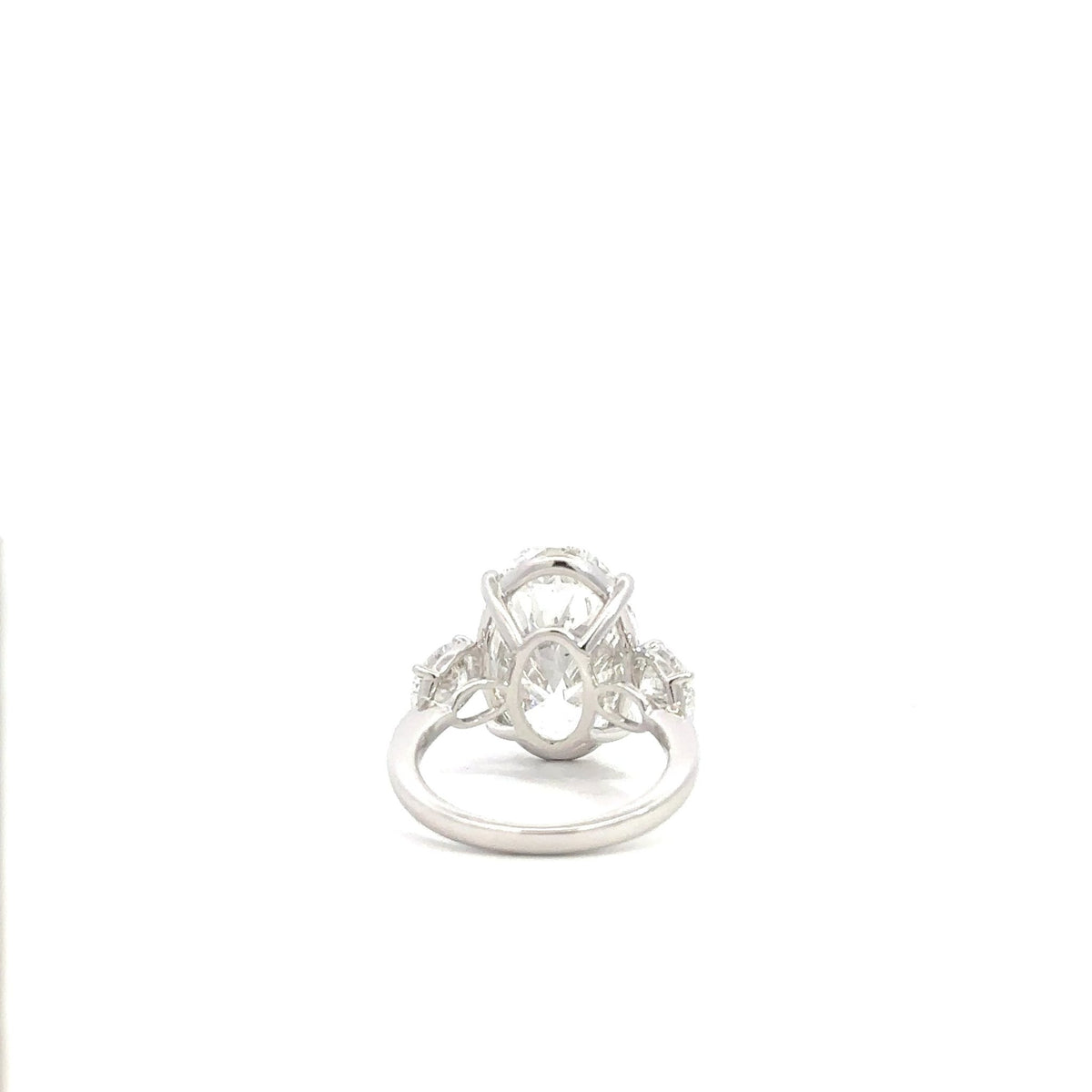 Georginas Ring – Damen Antragsring 18 kt (750 Gold) 10ct – Ansicht 4