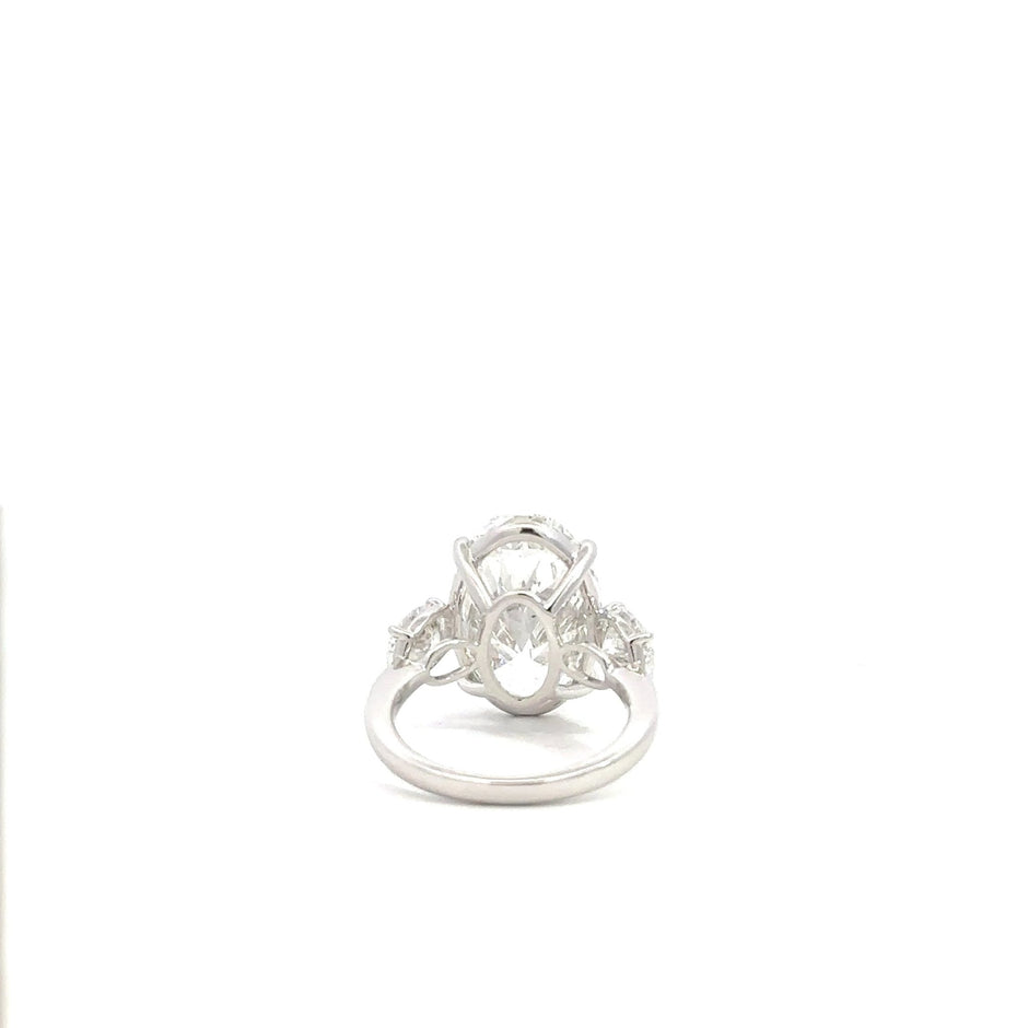 Georginas Ring – Damen Antragsring 18 kt (750 Gold) 10ct – Ansicht 4