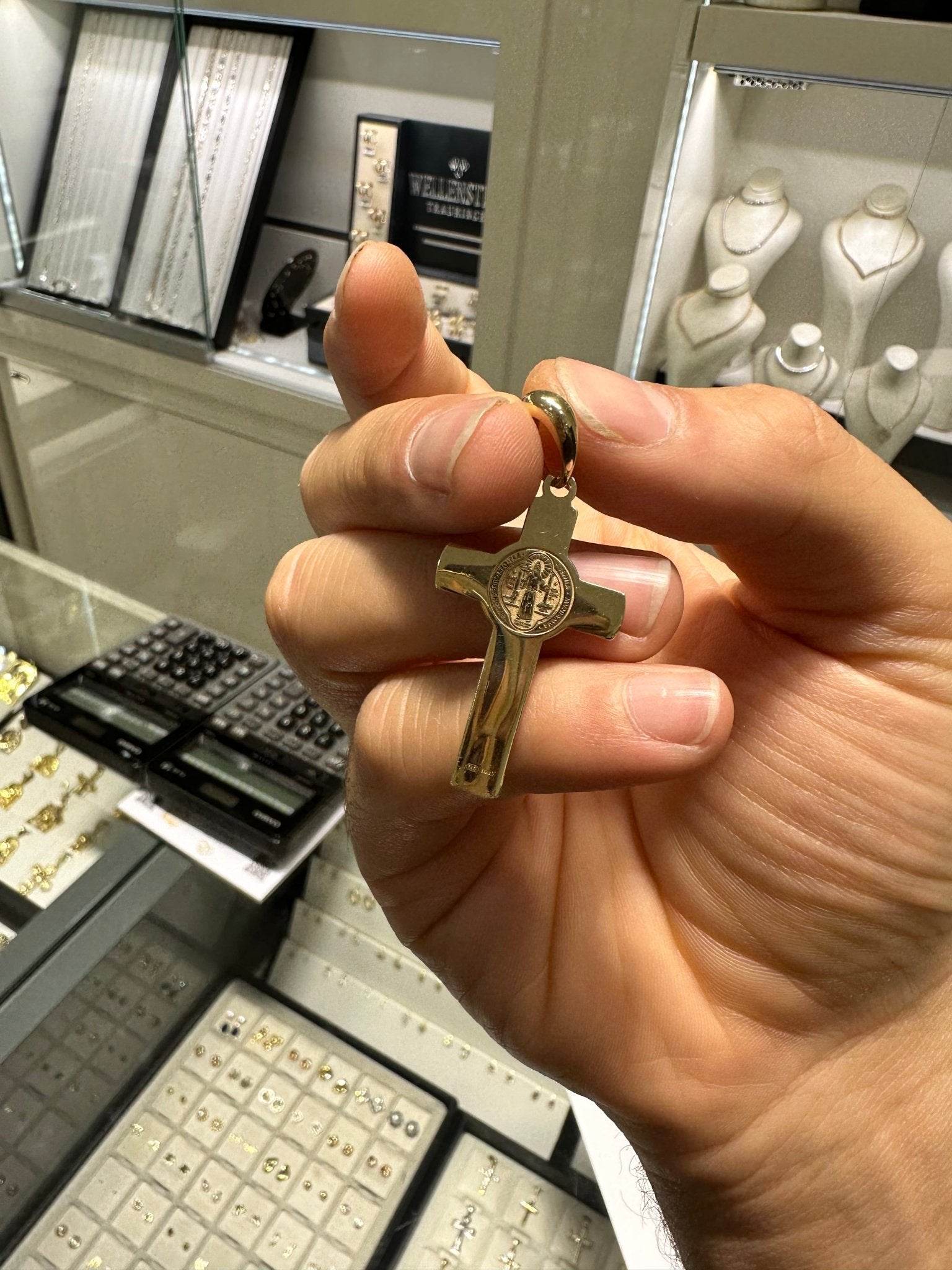Goldkreuz 14 kt (585 Gold) - Juwelier BenjaminGoldkreuz 14 kt (585 Gold)