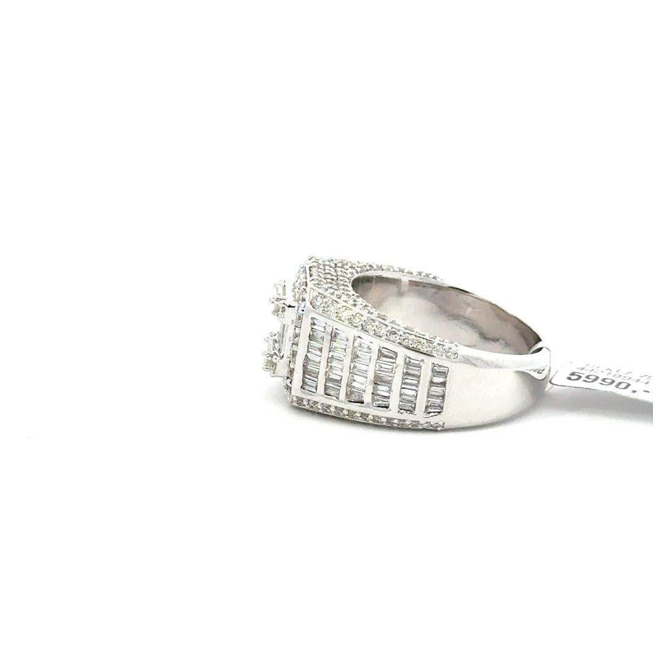 Majesty - Diamantring 18kt (750 Weißgold) - Juwelier BenjaminMajesty - Diamantring 18kt (750 Weißgold)