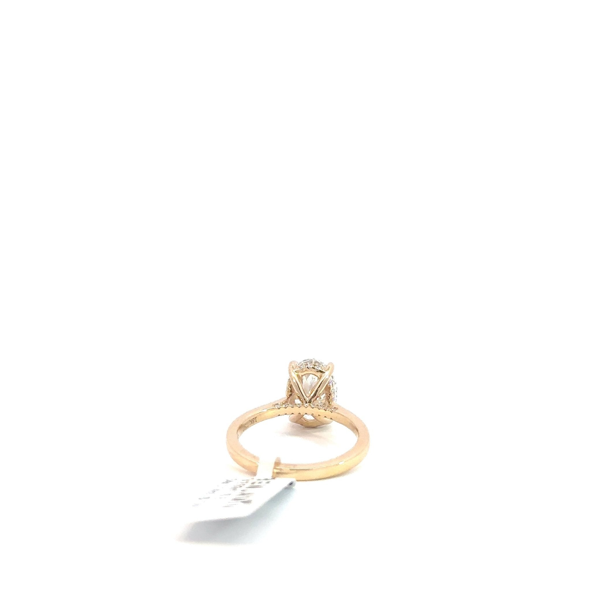 Ovaler Diamantring 18kt (750 Gelbgold) - Juwelier BenjaminOvaler Diamantring 18kt (750 Gelbgold)