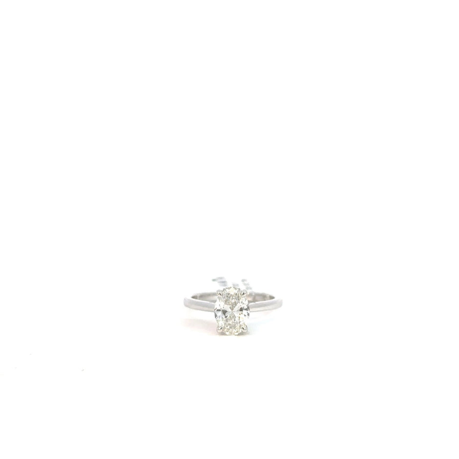 Ovaler Diamantring 18kt (750 Weißgold) - Juwelier BenjaminOvaler Diamantring 18kt (750 Weißgold)