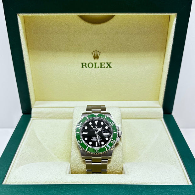 Rolex Submariner "Starbucks" / Ref.: 126610LV / BJ:2025 - Juwelier BenjaminRolex Submariner "Starbucks" / Ref.: 126610LV / BJ:2025