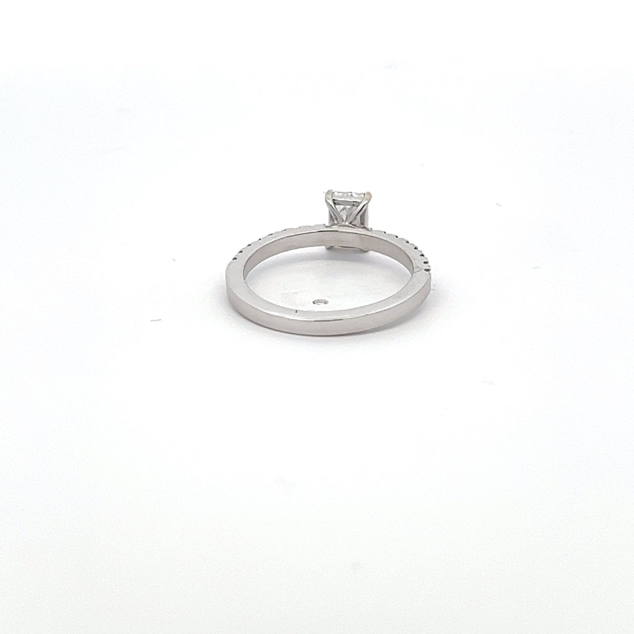 Antragsring / Verlobungsring 18 kt (750 Gold) 0.61 ct - Juwelier BenjaminAntragsring / Verlobungsring 18 kt (750 Gold) 0.61 ct