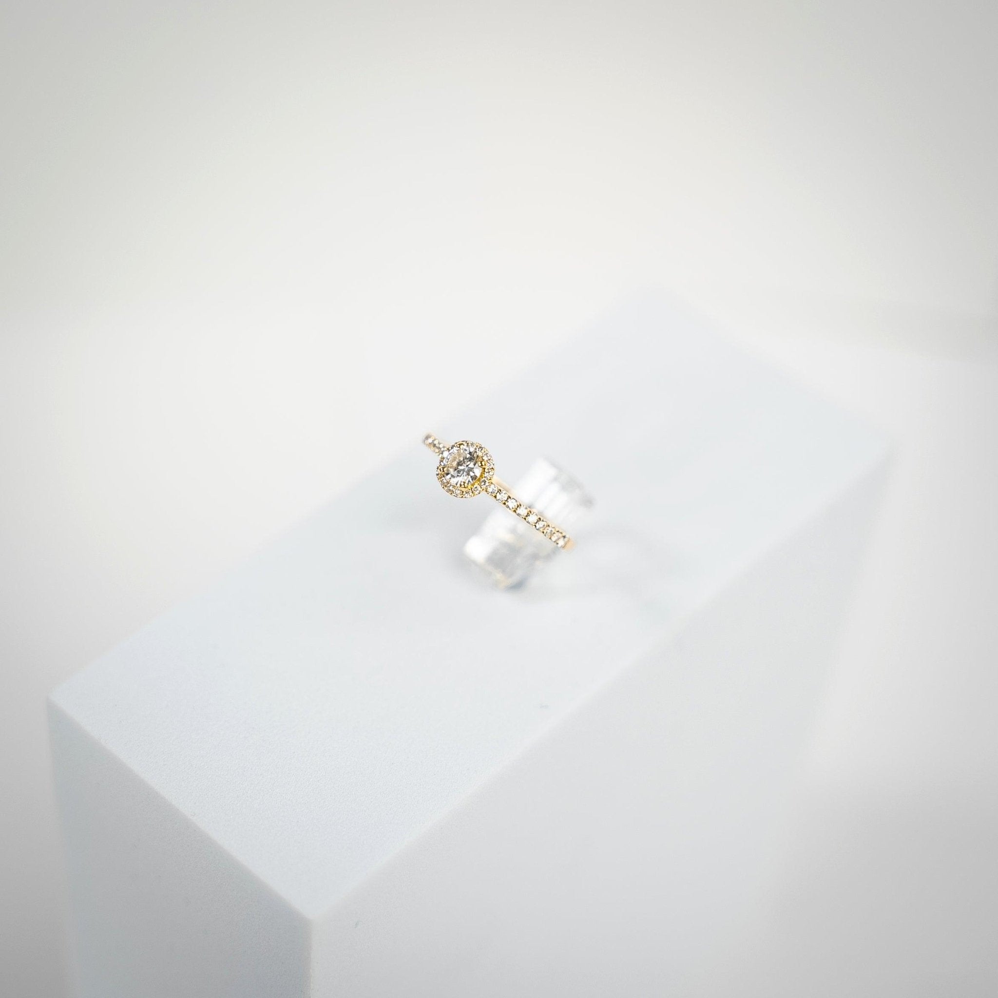 Solitärring / Verlobungsring 0,28ct - Juwelier BenjaminSolitärring / Verlobungsring 0,28ctSchmuck