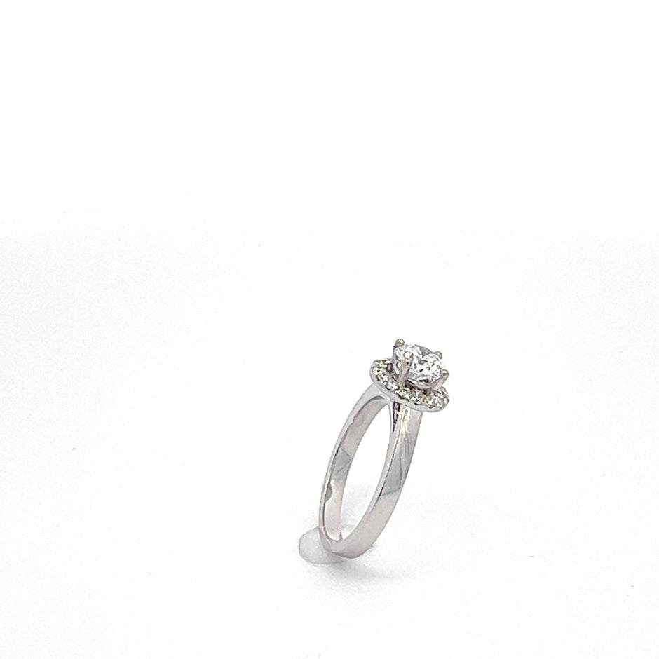 Solitärring / Verlobungsring - Weißgold (18kt) 0.81 ct - Juwelier BenjaminSolitärring / Verlobungsring - Weißgold (18kt) 0.81 ct