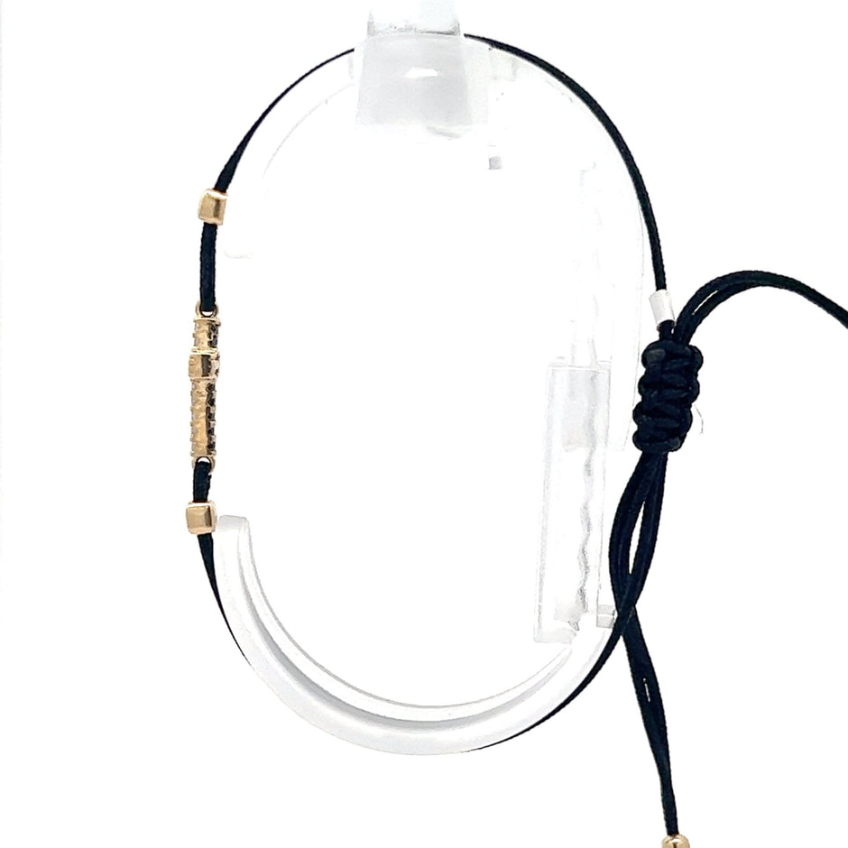 Stoffarmband mit Goldkreuz - Juwelier BenjaminStoffarmband mit Goldkreuz